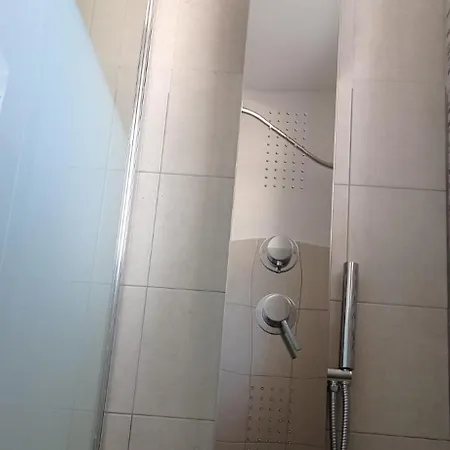 Apartment Greca *