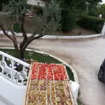דירה Greca